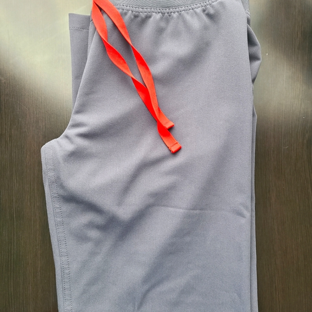 Figs Charcoal Livingston Basic Scrub Pants